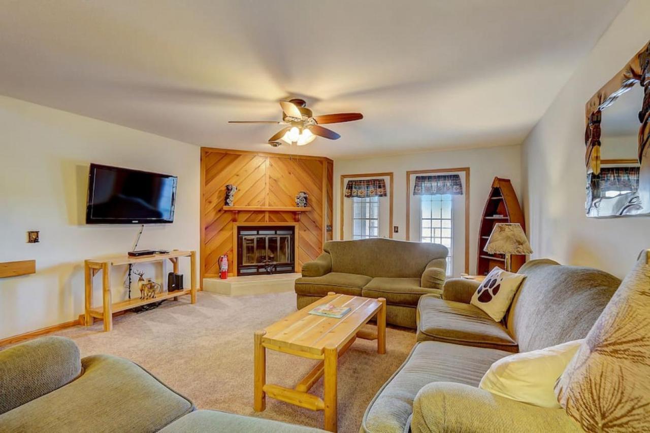 Brown Family Condo For Families Golf Trips And Girls Getaways 위스콘신 델즈 외부 사진