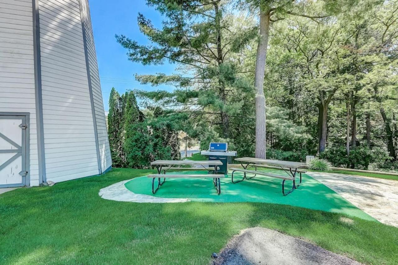 Brown Family Condo For Families Golf Trips And Girls Getaways 위스콘신 델즈 외부 사진