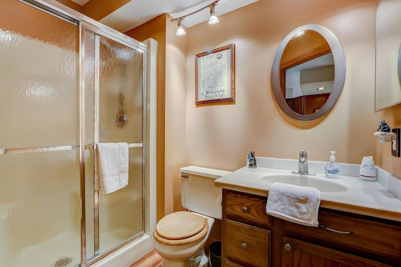 Brown Family Condo For Families Golf Trips And Girls Getaways 위스콘신 델즈 외부 사진